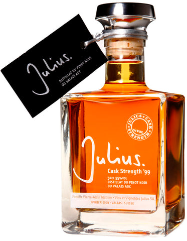 L`esprit de Julius Cask Strength Distillat du Pinot Noir du Valais