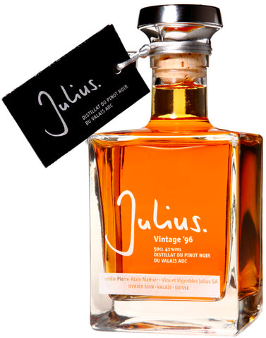 L`esprit de Julius Vintage 1996 Distillat du Pinot Noir du Valais